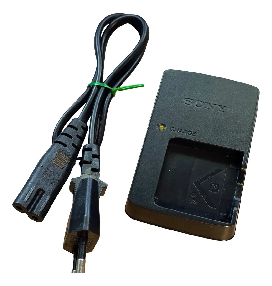 Cargador Original Sony Para Baterías Np-bn1 De Camara Negro