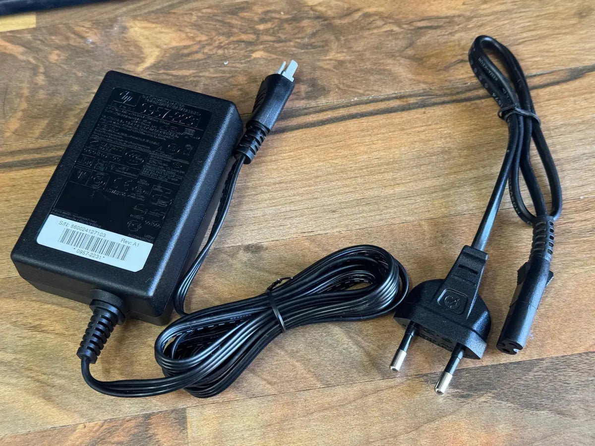Cargador Original Para Impresora Hp Punta Pluma